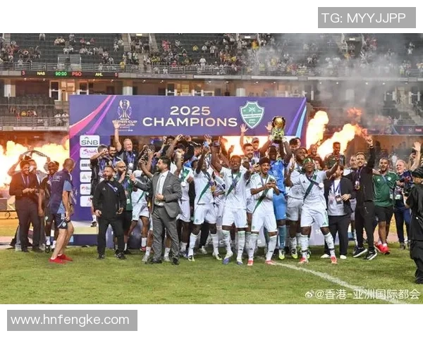 足球巨星回归故土引热议 新时代足球发展新机遇与挑战 足球巨星回归故土引热议 新时代足球发展新机遇与挑战