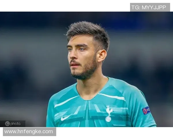 如何通过观察细节分析足球冷门球星的表现与潜力