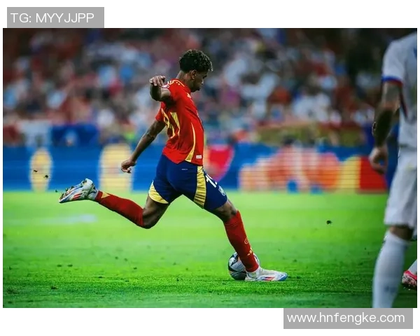 足球史上十大球星齐聚一堂 同场竞技演绎传奇对决 足球史上十大球星齐聚一堂 同场竞技演绎传奇对决